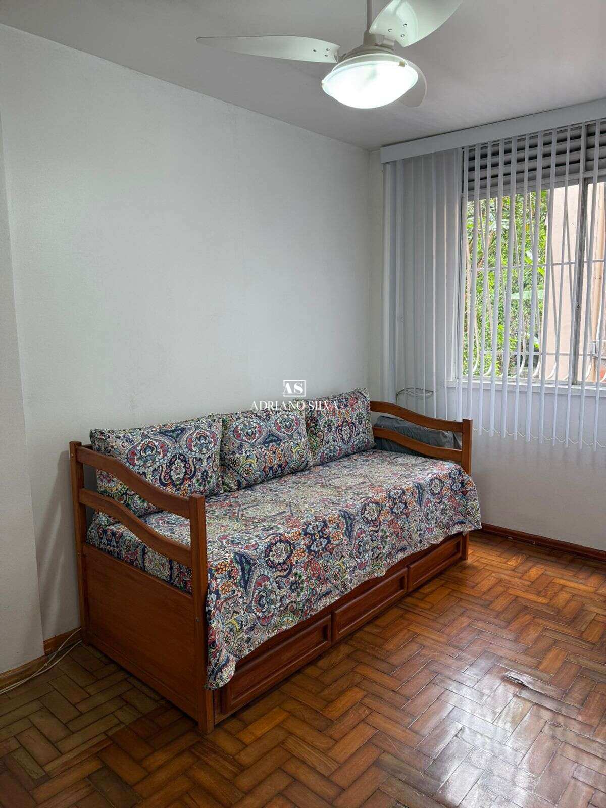 Apartamento à venda, no Condomínio Parque Independência,  em Niterói, Santa Rosa, com 2 quartos, 70m² - Adriano Silva - Consultor Imobiliário