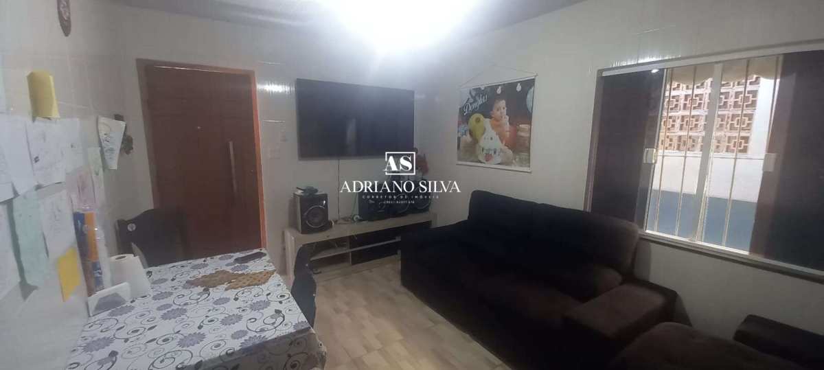 Casa à venda em São Gonçalo, Barro Vermelho, com 2 quartos, 208m² - Adriano Silva - Consultor Imobiliário